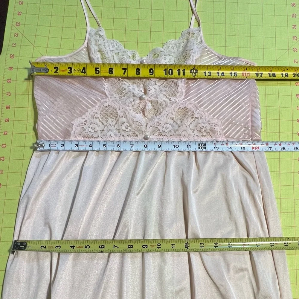 VINTAGE pastel lace blush pink long maxi nightgown evening gown lingerie 70s 80s